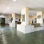 Tropic En Castle Harbour Апартаменты Лос Кристианос