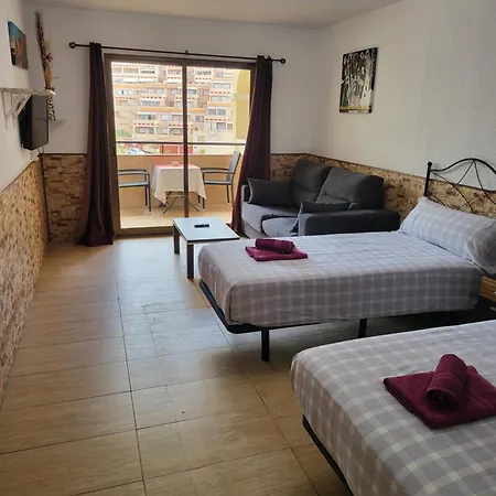 Tropic En Castle Harbour Los Cristianos (Tenerife)