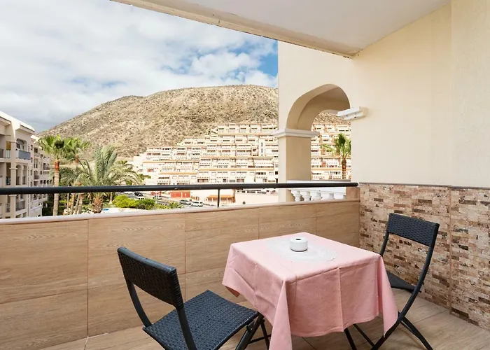 Tropic En Castle Harbour Apartment